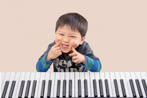 3歳(年少さん）からのピアノレッスン/愛知県稲沢市みずのゆうこピアノとリトミック教室